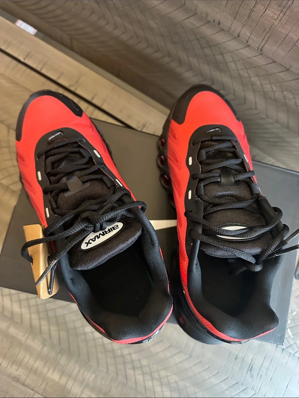 Nike Air Max DN8 Black and University Red New In Box